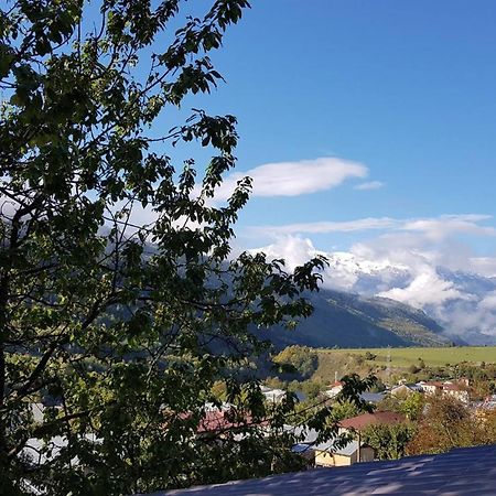 Hilltop Местия Экстерьер фото