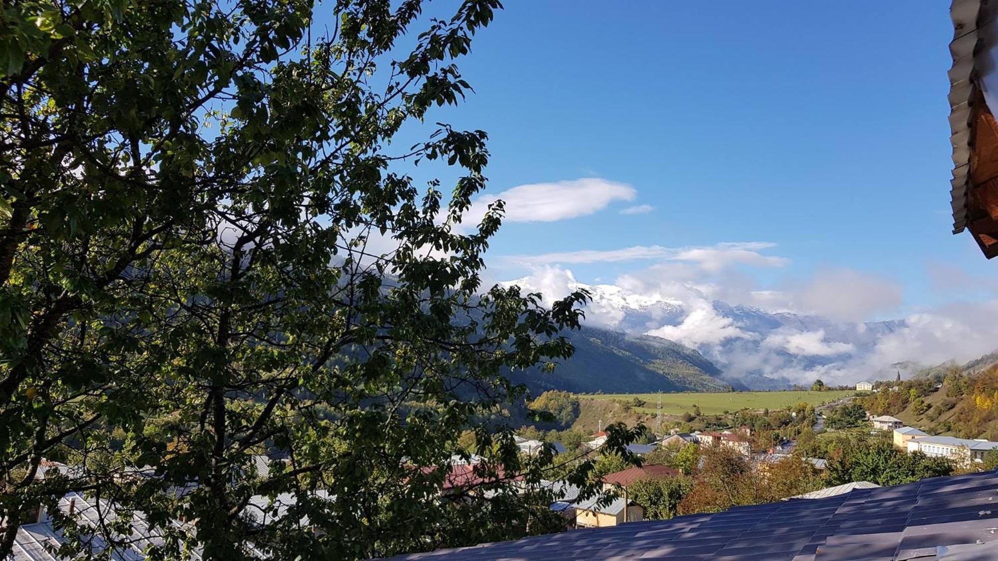 Hilltop Местия Экстерьер фото
